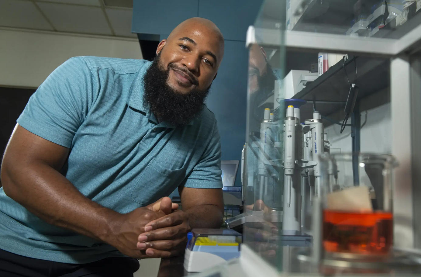 Mychal Smith, Ph.D., an assistant professor in the VCU Department of Chemistry, will oversee the grant, which will begin in the 2023-24 academic year. (Kevin Morley, University Marketing)